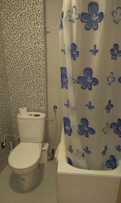 Hostal Bisbal Only Adults No Ac Valensiya Dış mekan fotoğraf